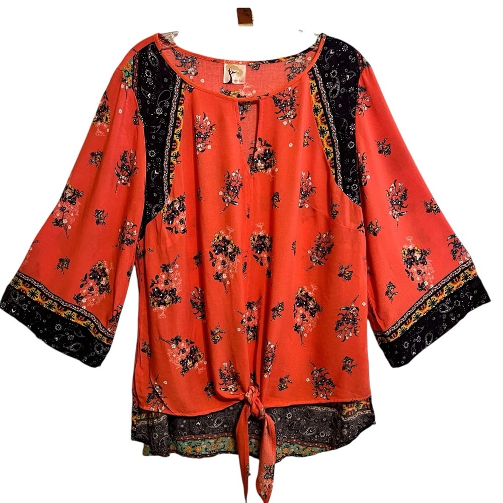 Fig And  Flower  Floral Flare Sleeve Tie Front  Top Women’s Large